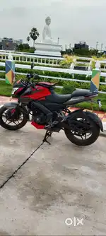 BAJAJ PULSAR NS 200 BIKE