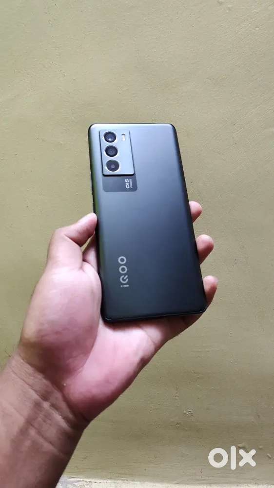 IQOO 9SE 8/128GB SALE