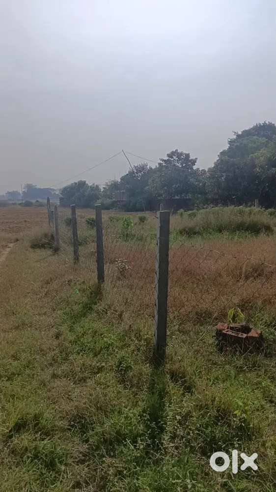 10 Dicmil Plot on rent for Godown or making godown