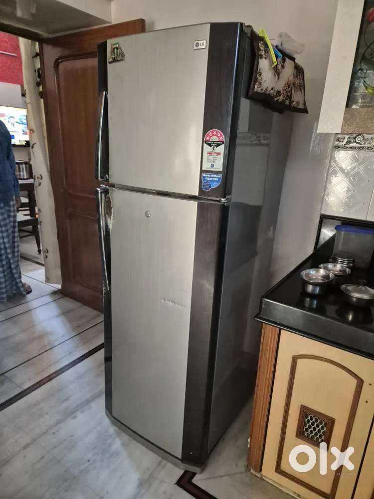 LG Fridge 310 liter