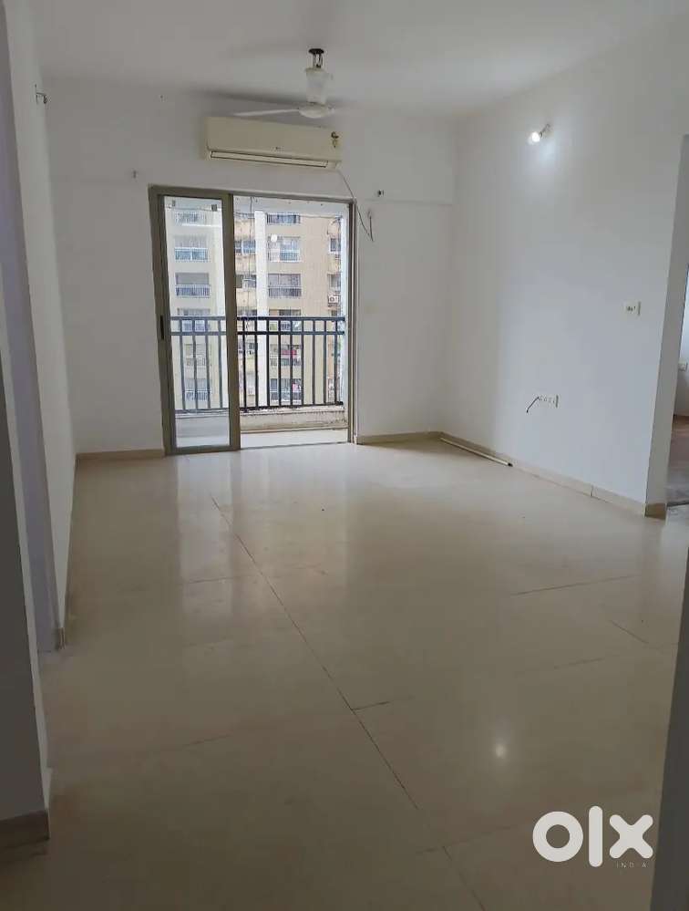 2 bhk flat available for rent in casa Rio palava city lodha