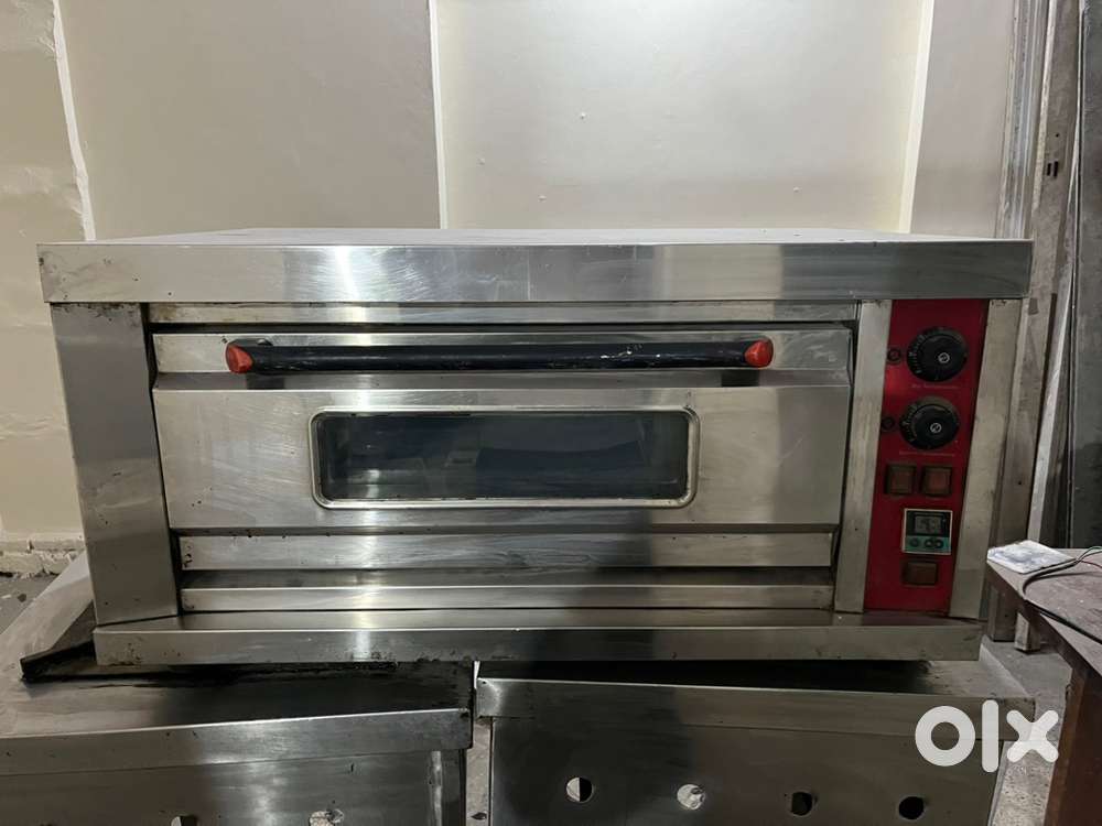 Pizza baking oven