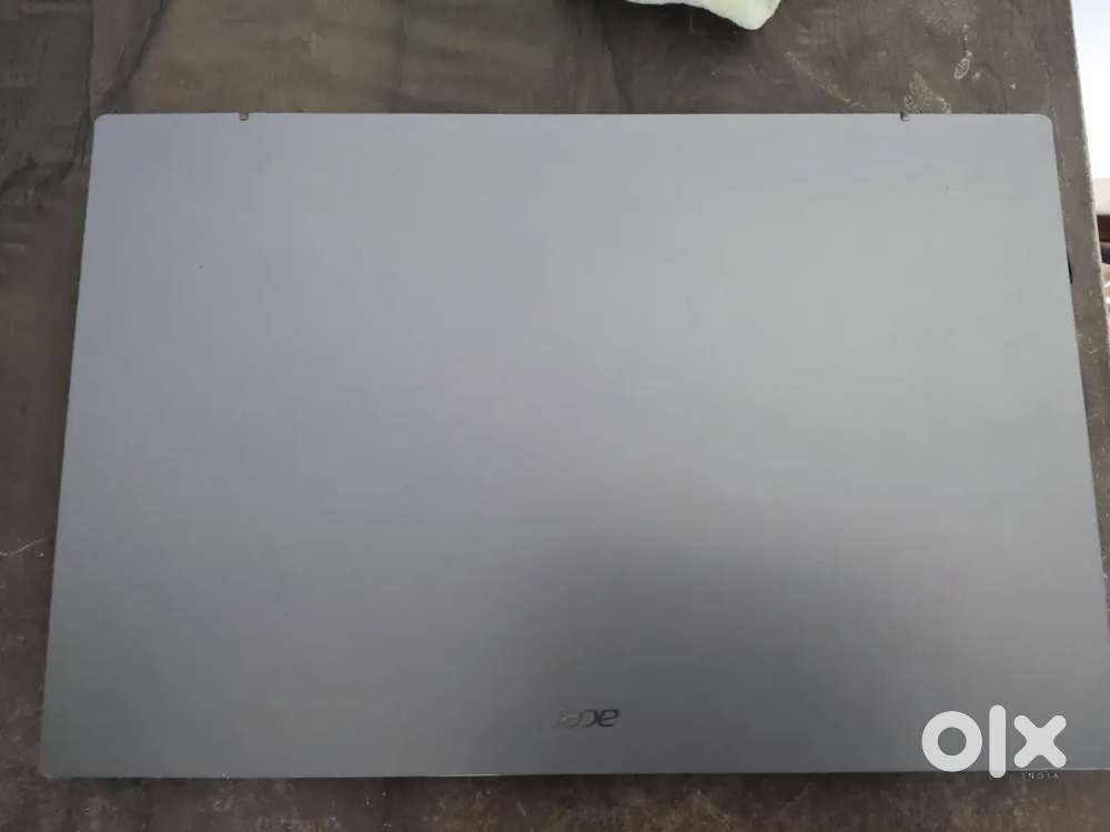 Acer extensa 15