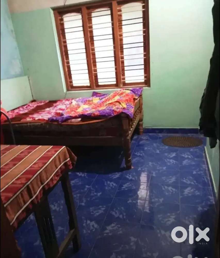 ROOMS AVAILABLE NEAR TECHNOPARK FOR GENTS