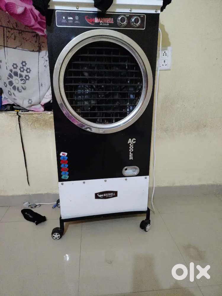 Cooler new only one month used