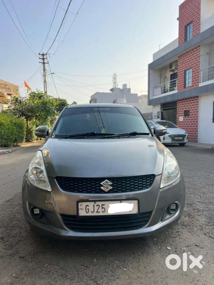 MARUTI SUZUKI SWIFT
