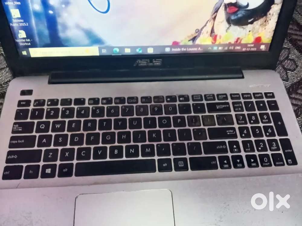 Asus windows 10 Laptop