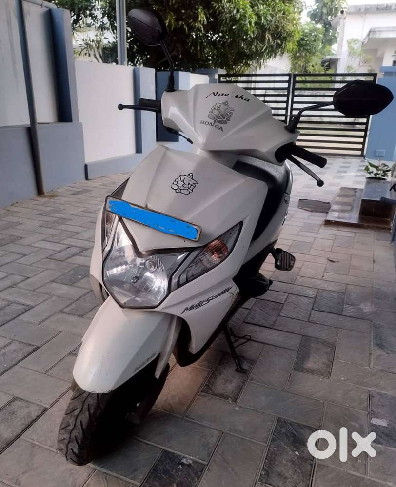 Honda Dio - HET (2013- November Registered)