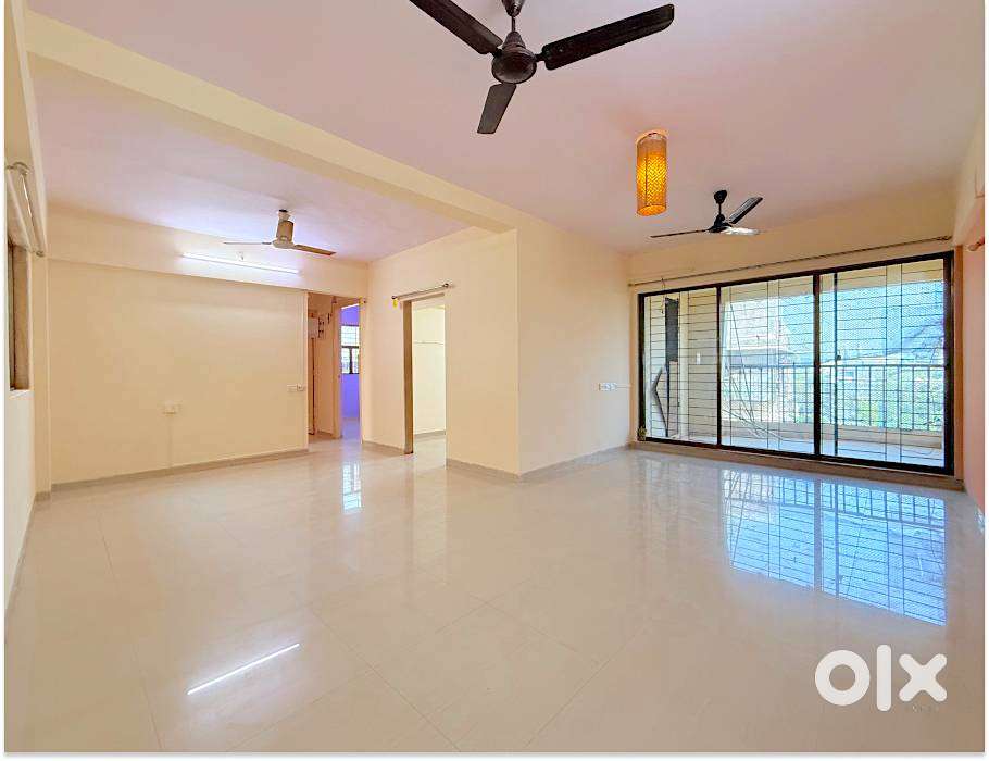 Semi-Furnished 2 BHK Flat In Malad West - No Brokerage