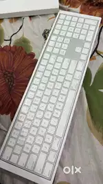 APPLE MAGIC KEYBOARD FULL SIZE