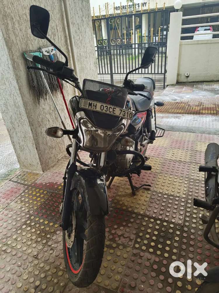 2016 - Bajaj V15 - Mint Condition
