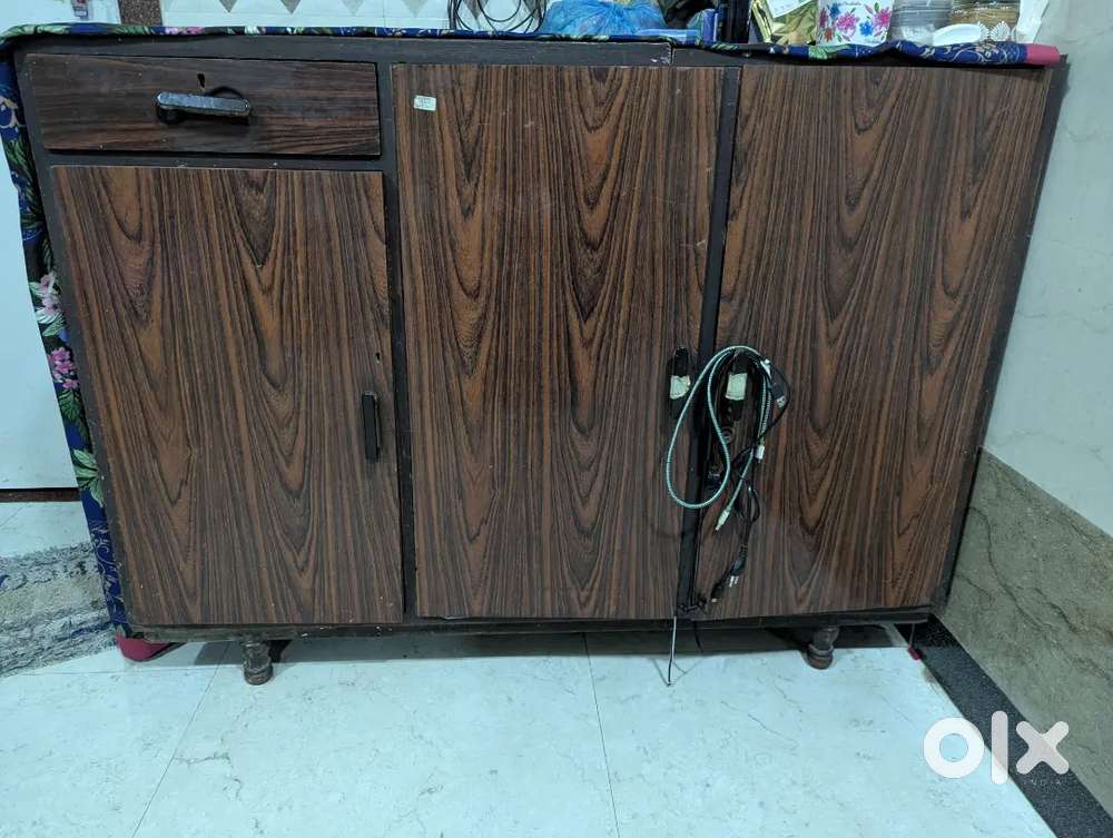 3 Door wooden cupboard