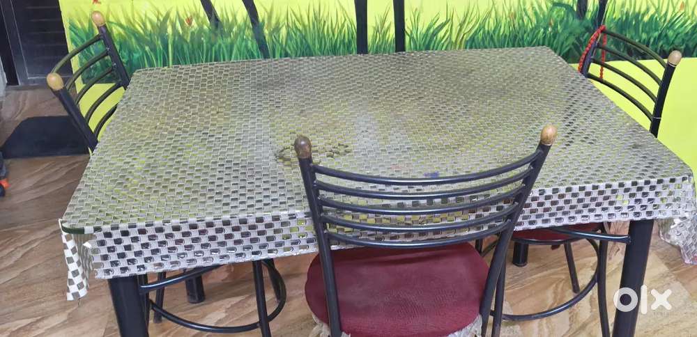Dinning table