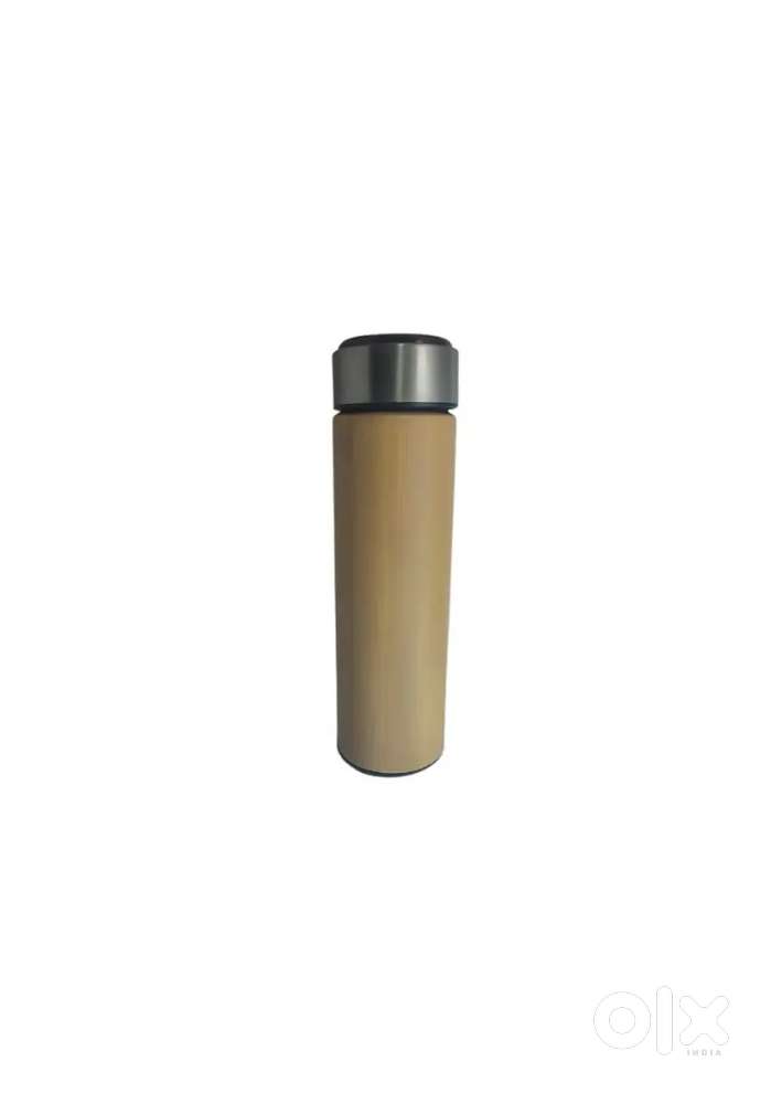 Water bottle with smart display stainless steel