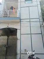 Room with fall celling