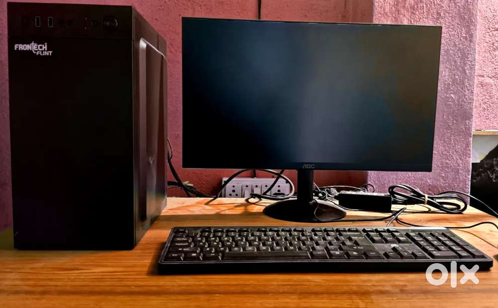 Fully new 6 Month old i5 6th gen.