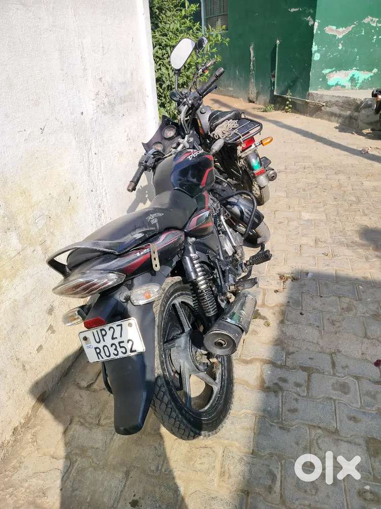 Discover 125cc with disc brake