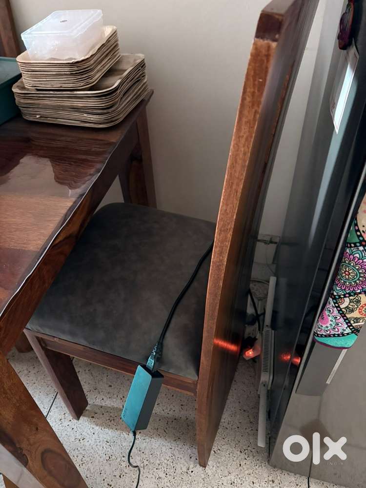 6 Seater Sheesham Dining Table with Bench