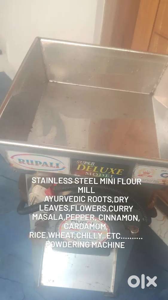 Small scale flourmill