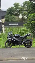 Yamaha R15 v4