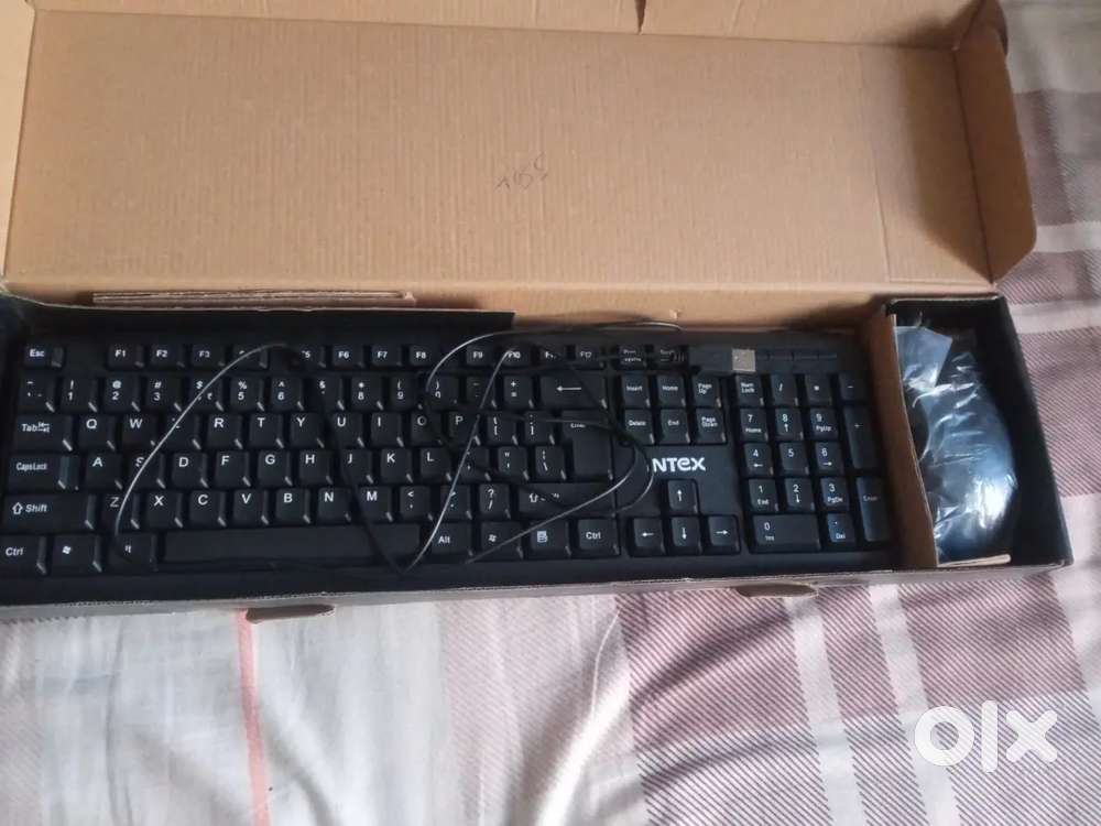 Intex keyboard with mouse water resistant