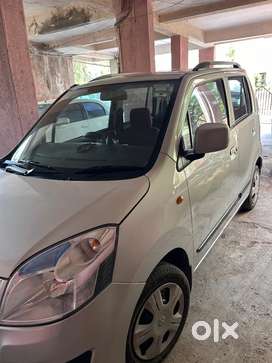 Maruti Suzuki Wagon R 2014 Petrol 92900 Km Driven No Time Pass Please
