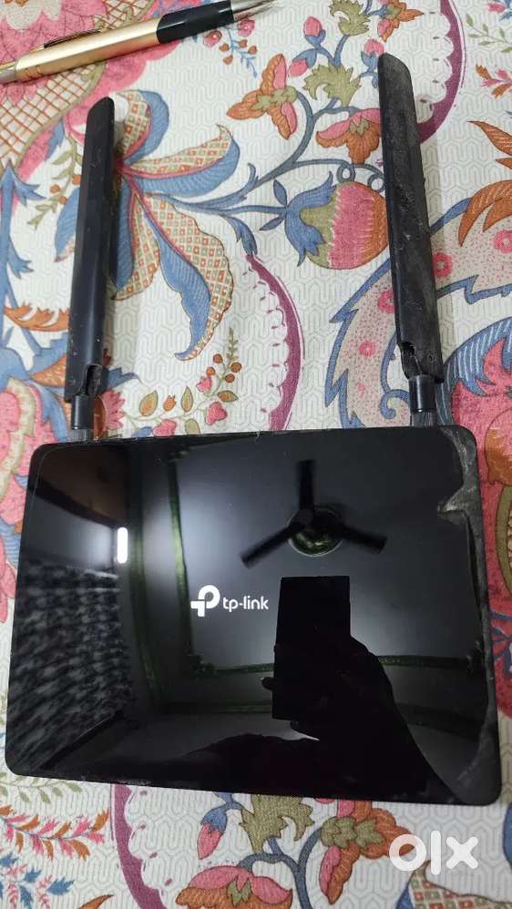 TP Link Wifi Router with Sim