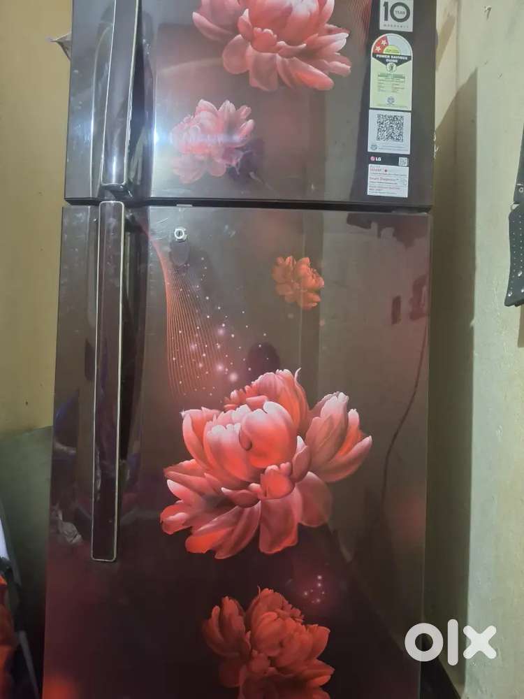 4 Star 2 yaars old 240 Liters Refrigerator