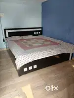 Bed and mattress