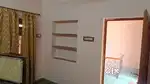 Rooms ( Rooms and kitchen available)