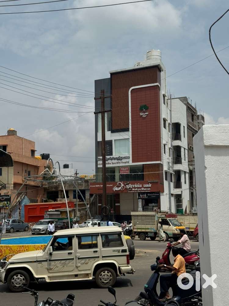 Prime Lake View Commercial Space – 1st Floor, Ariyaan Tower