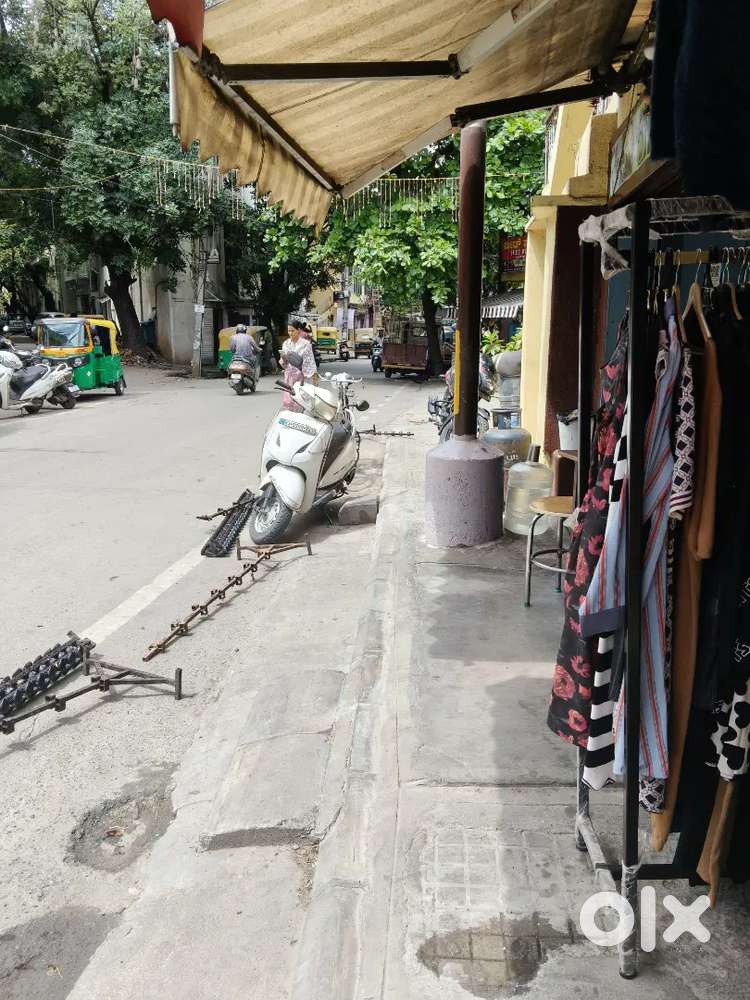 Western dresses shop