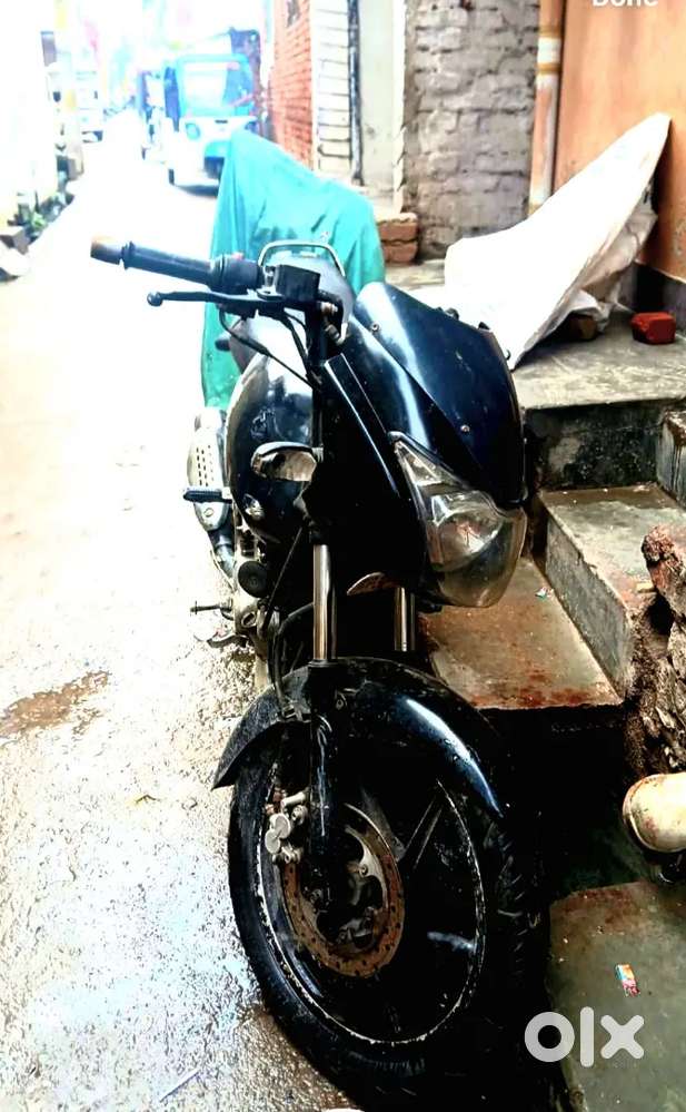 Bajaj pulsar 150