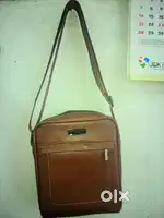 Hand bag Haven't used it yet it's brand new