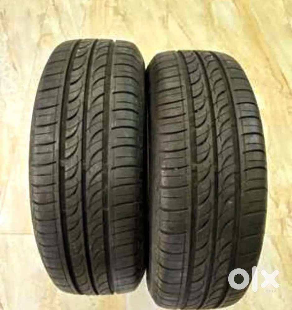 205 55 16 bridgstone less used 4 tyres.