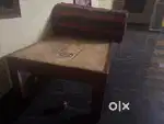 6*2.5 ft wooden cot