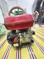 Sugarcane juice machine with engine
