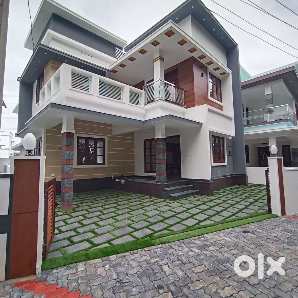 Kakkanad , Kizhakkambalam,4 bed house,23000/ month
