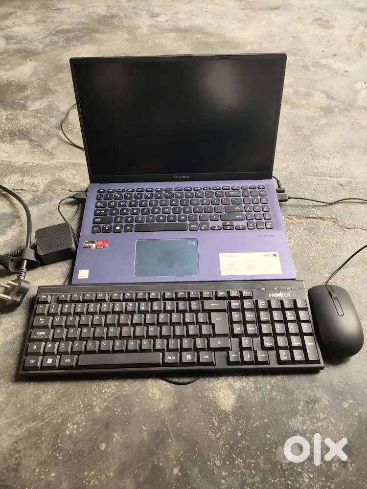 ASUS vivobook 15 laptop in good condition