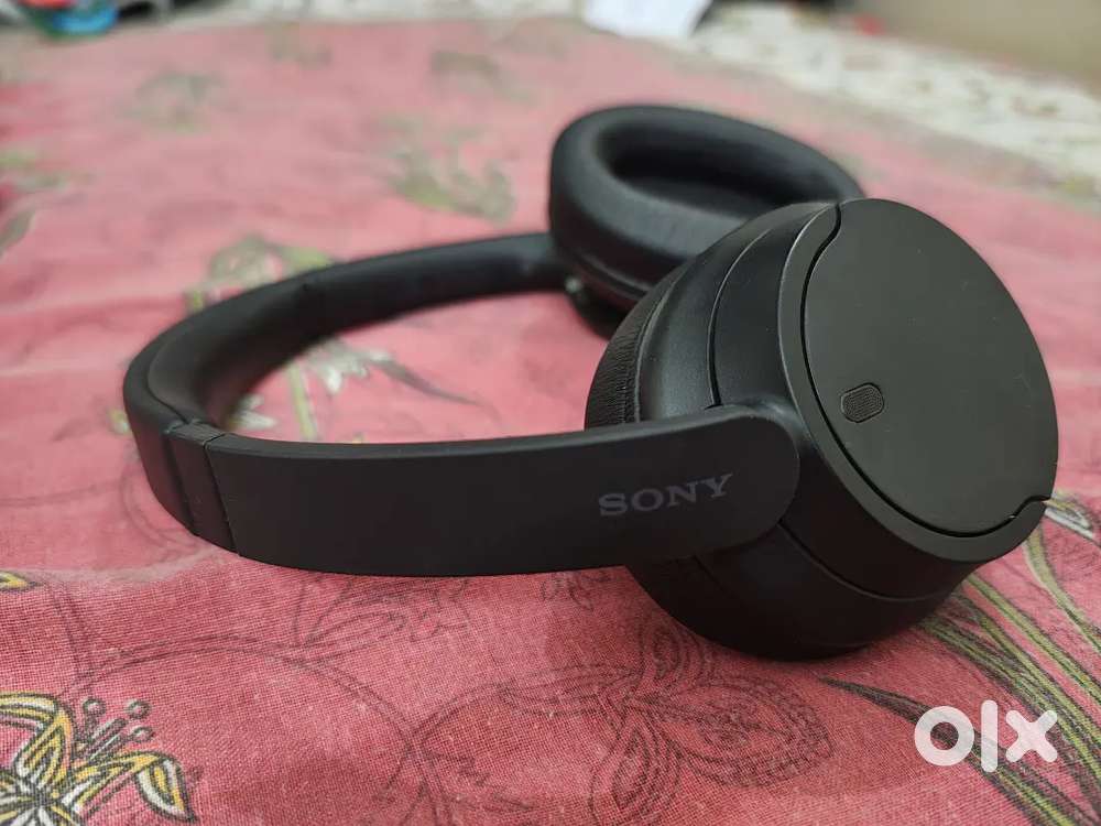 Sony WH-CH720N Wireless Headphones