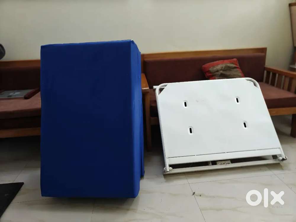 Recliner Bed - Motorized, Remote-Controlled with PU Foam Mattress