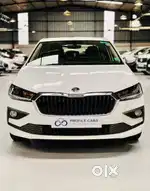 Skoda Slavia Style 1.0L TSI AT, 2022, Petrol