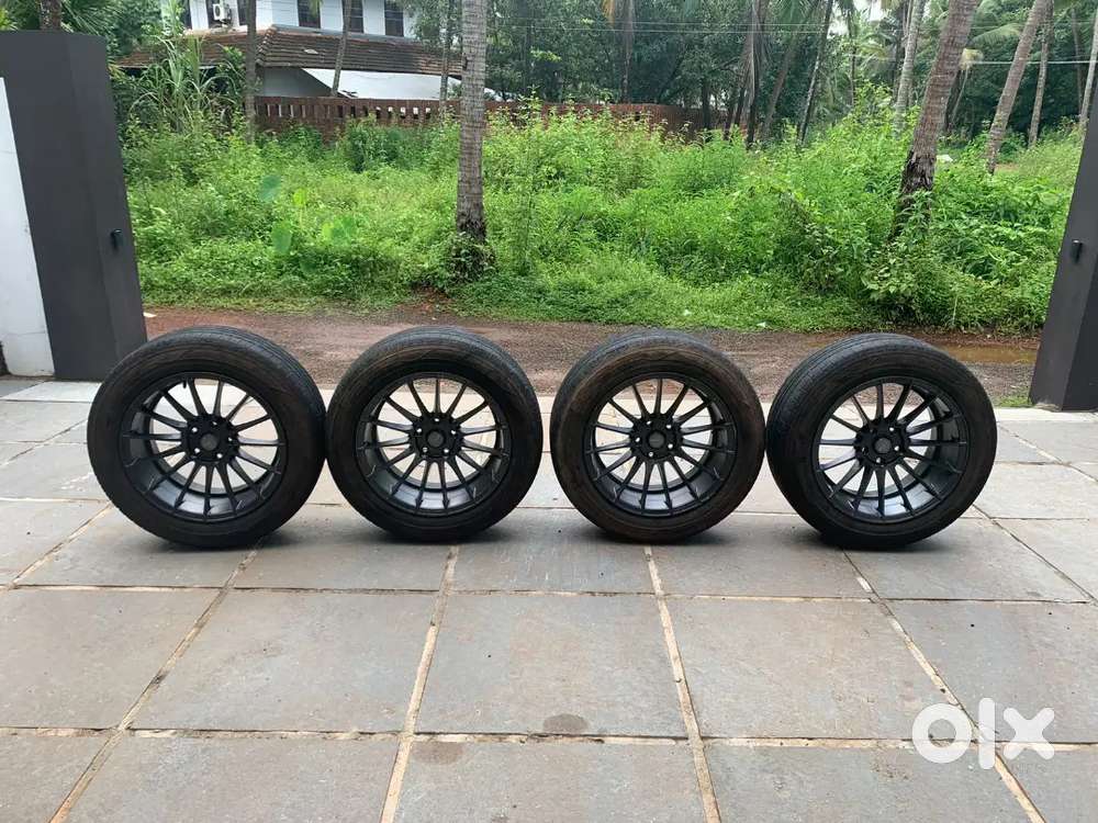 Tyre & Alloy wheel 17 Inch