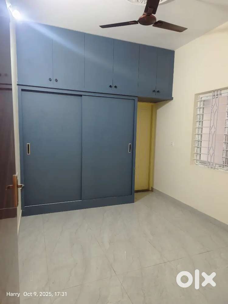 2 BHK is available for rent in Electronic City phase 2