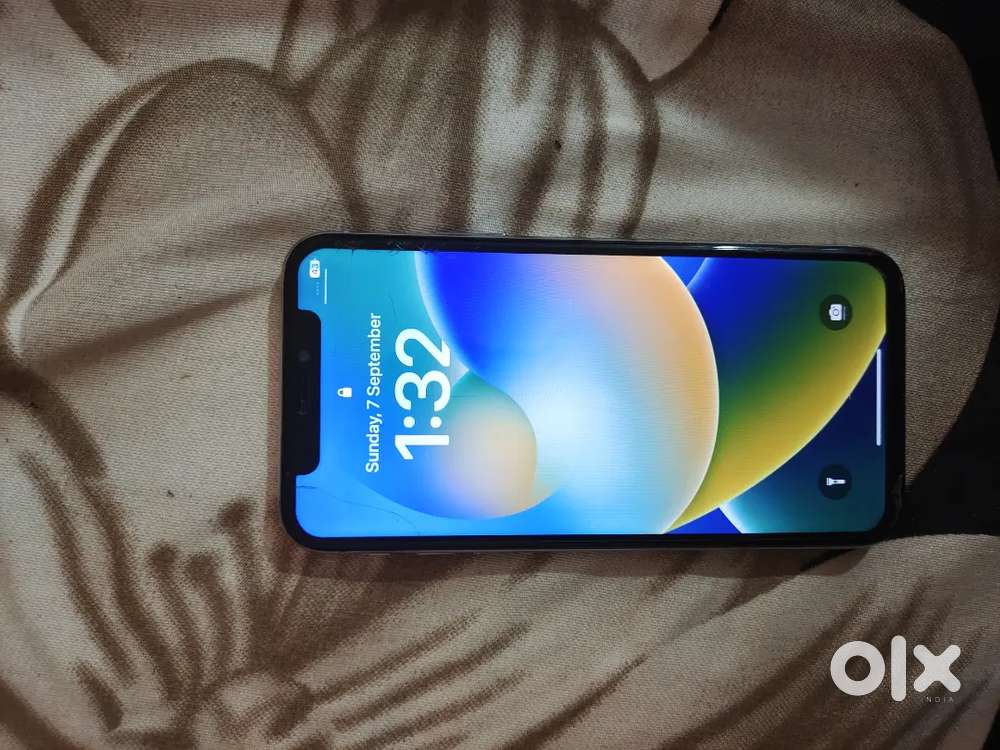 Iphone x 64 gb all parts original only network problem, good camera
