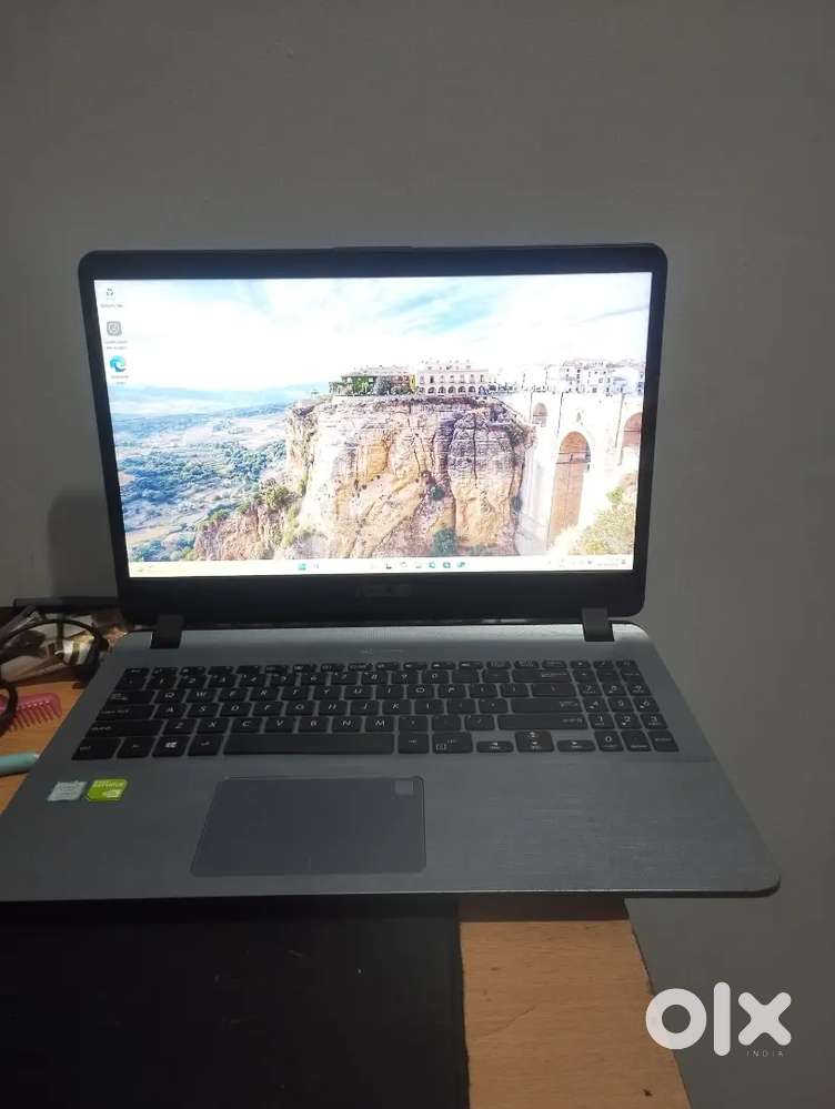 Intel i5 8th gen Asus Laptop