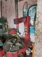 Tyre chenger machin
