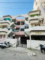 પટેલ કોલોની માં બેંક દ્વારા સીલ કરવામાં આવેલું ફ્લેટ વેચાવાનું છે.