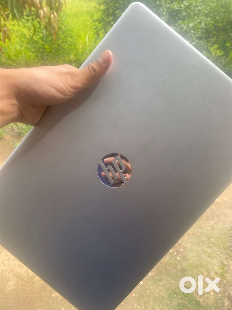 3 months old HP very good condition laptop