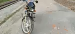 One hand use